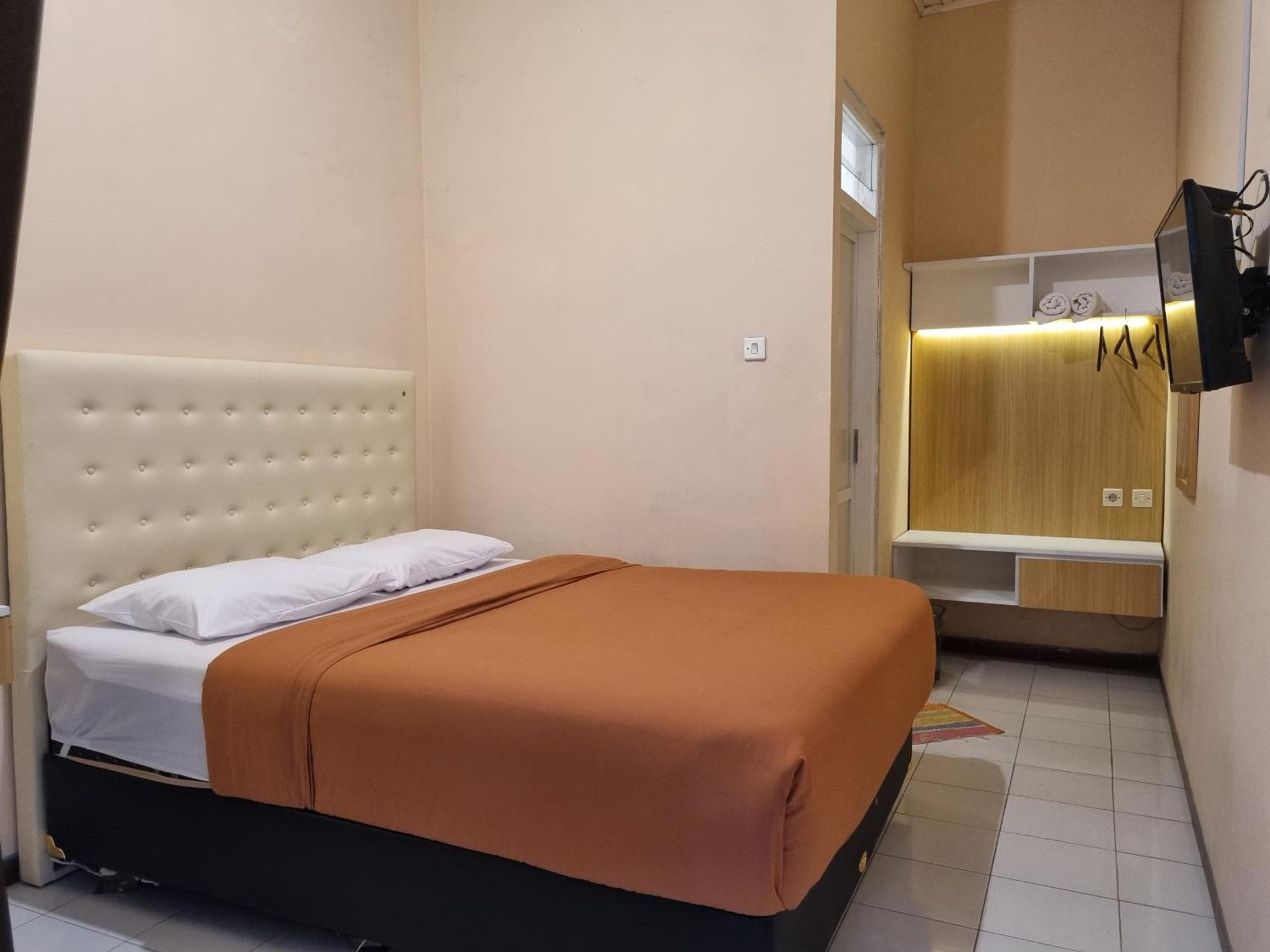 Banana Homestay Prawirodirjan Yogyakarta Exterior foto