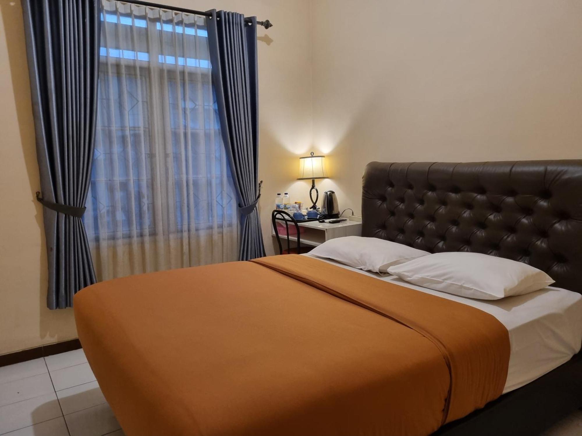 Banana Homestay Prawirodirjan Yogyakarta Exterior foto